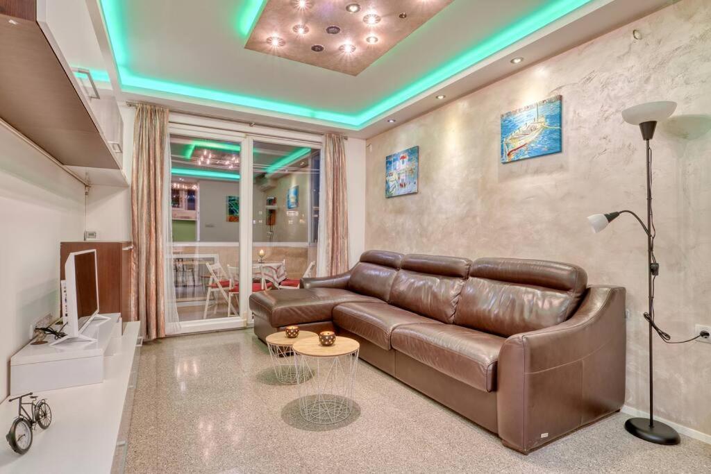 Cozy Nest Apartment- Central And Seaboard With Elevator Kotor Exterior foto