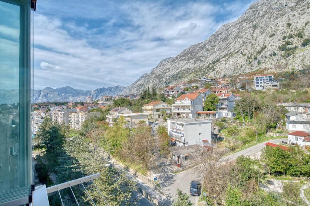 Cozy Nest Apartment- Central And Seaboard With Elevator Kotor Exterior foto