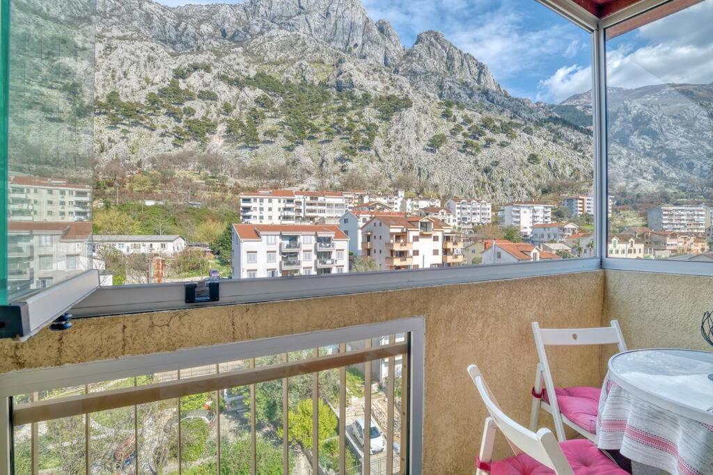 Cozy Nest Apartment- Central And Seaboard With Elevator Kotor Exterior foto